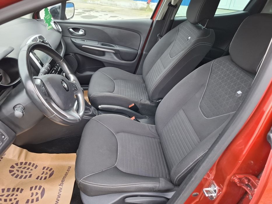 Renault Clio Limited 2016 0.9 TCE 144000 km