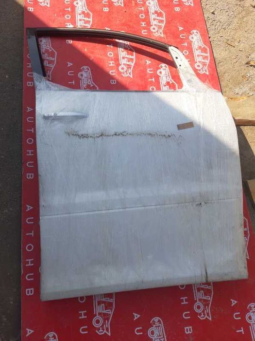 Дверь Toyota Alphard H10