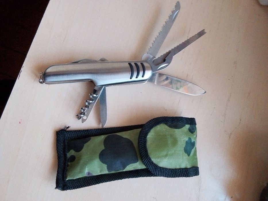 Продам швейцарский нож
