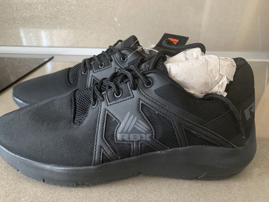 Чисто нови мъжки маратонки RBX
