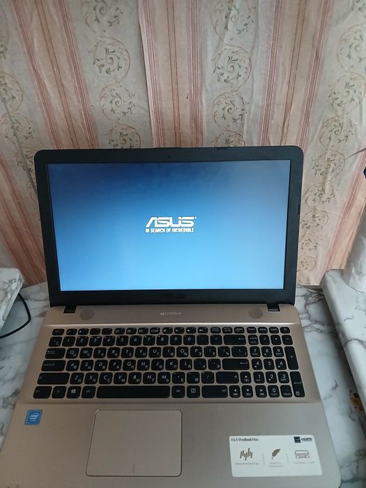 Ноутбук в хорошем состоянии