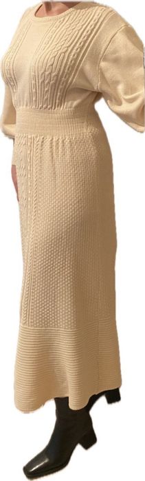 Платье трикотажное 48 размер