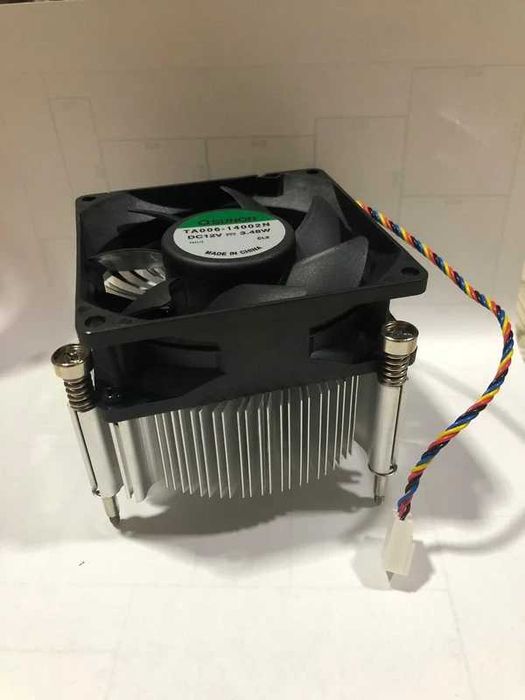 Cooler / Radiator Procesor – Conector 4 Pini PWM (NOU)