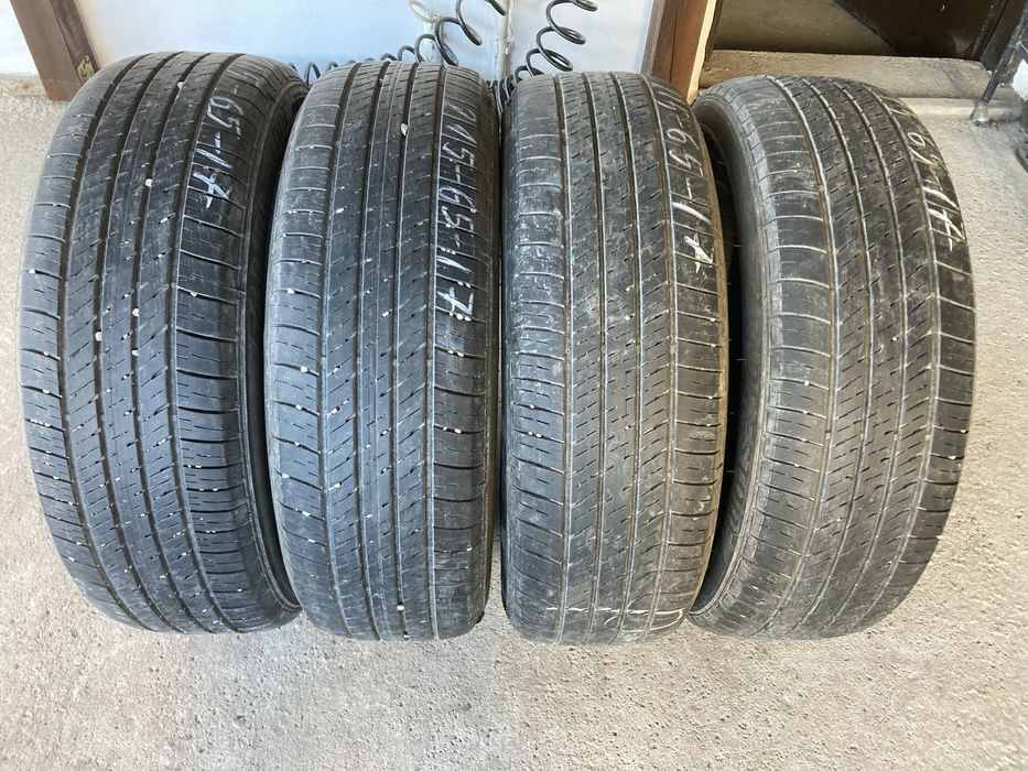 Гуми за джип 215-65-17