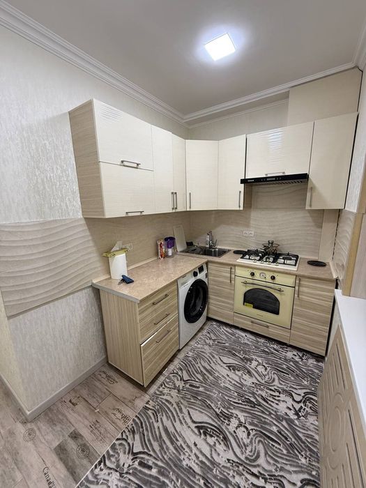 Сдам в аренду 1 комнатную Лисунова-1