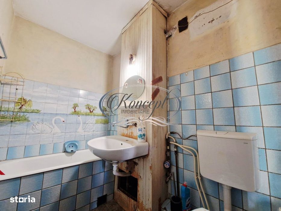 Apartament cu potential, orientare sud-est, 2 balcoane, zona Parang
