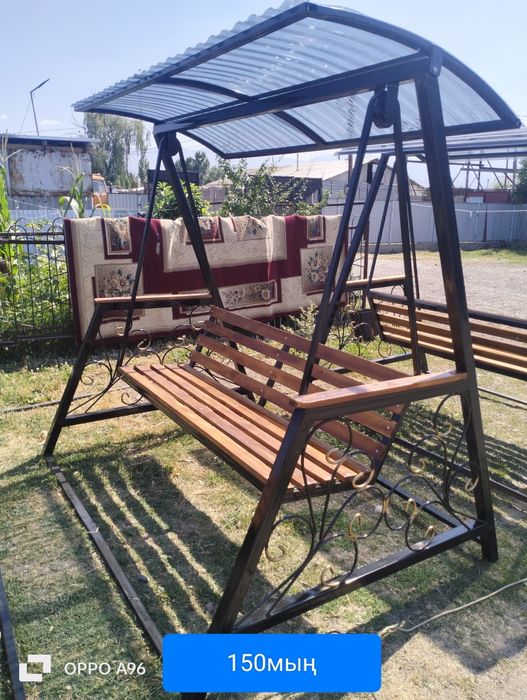 Садовые качели металлические