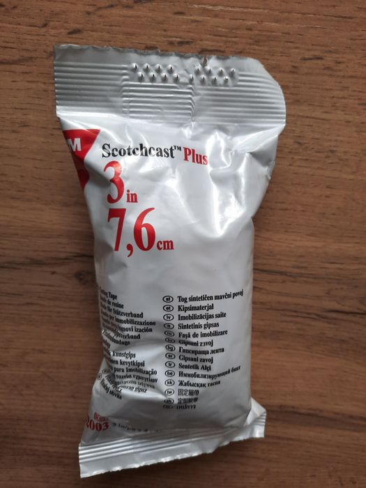 Продам скочкаст бинт при переломах