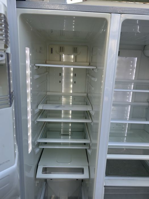 Холодильник LG с кристаллами