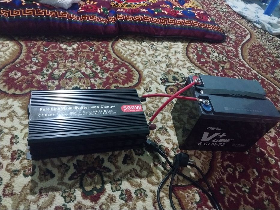 Инвертор 500 W  с акумлятор