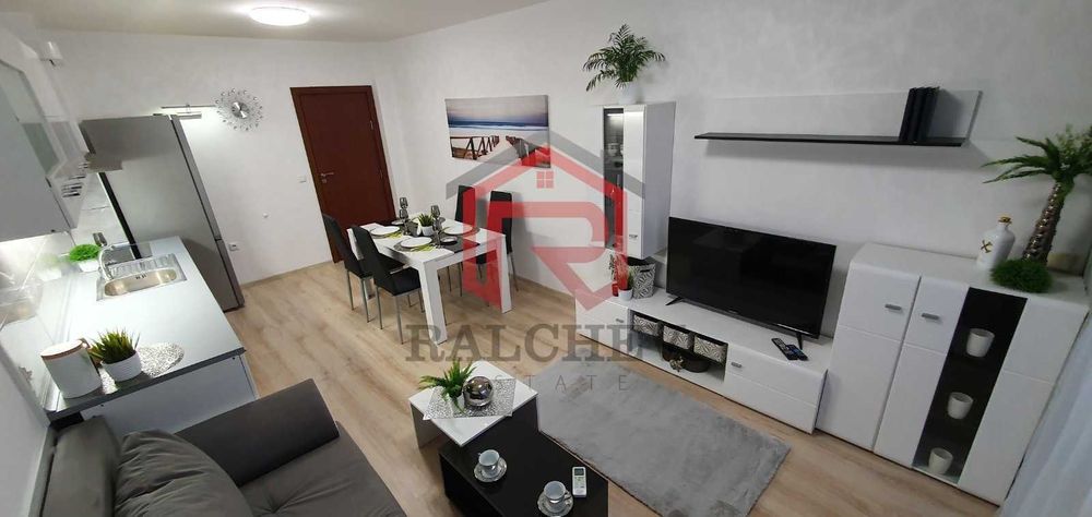 Дава се под наем Тристаен апартамент в Варна, Гранд Мол Варна - 76 кв.м за 510 € - Снимка #3