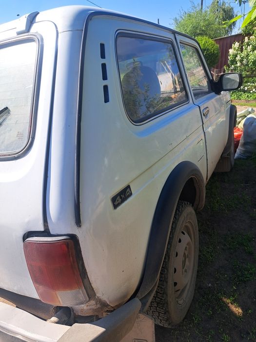 Продам ниву 10 года.