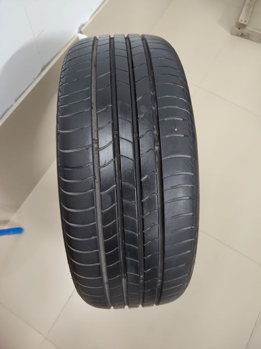 Шины 215/55/R17 KUMHO