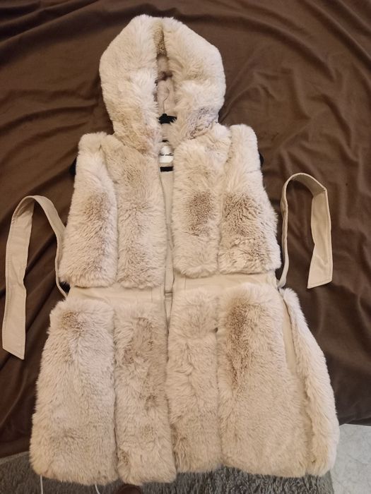 Пухкав зимен елек