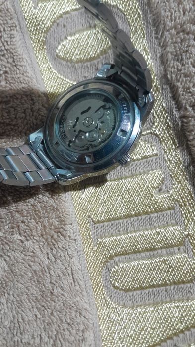 Часы SEIKO 5 с Автозаводом Вододонепраницаемые!