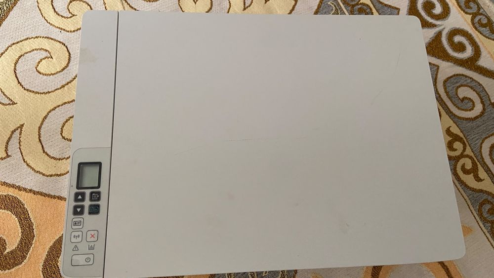 Принтер  hp черно белый 3 в 1