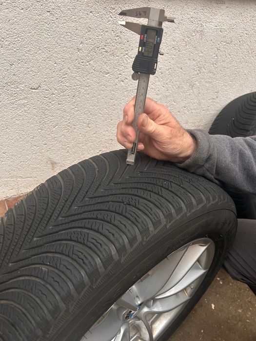 Anvelope Michelin Alpin 5 255/55/17