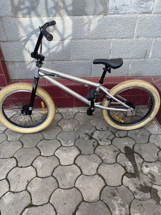 велосипед трюковой BMX