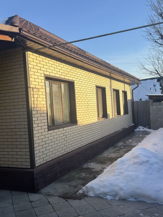 Продам бгоустрокный дом на хуторе.