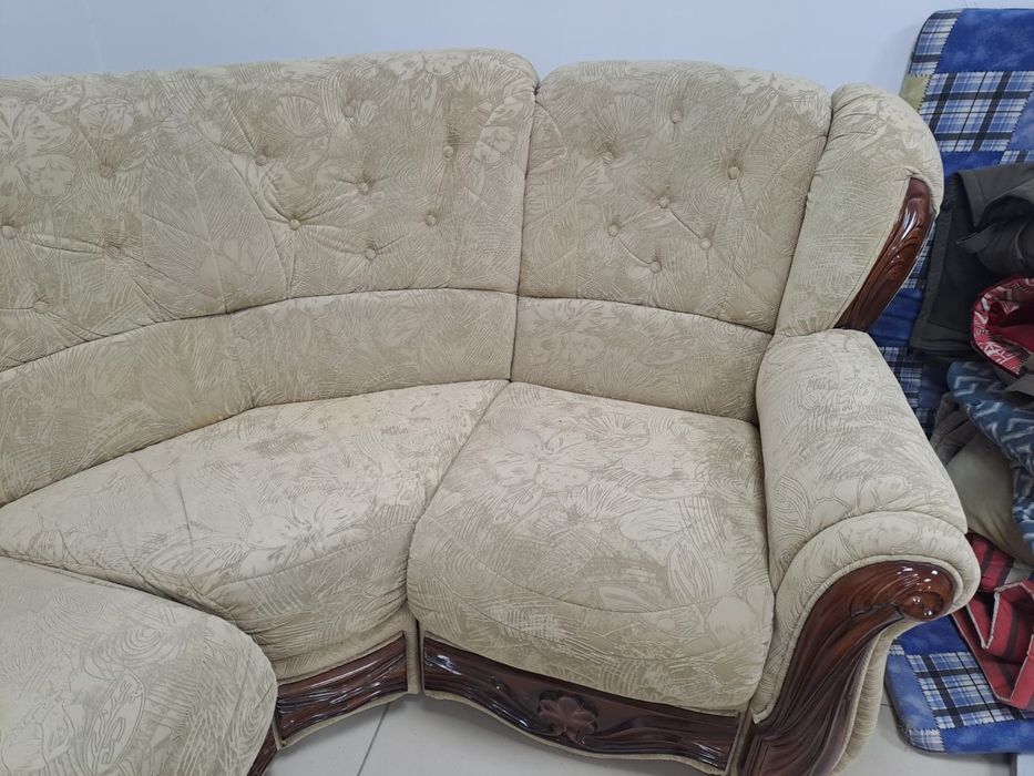 Диван продам звоните