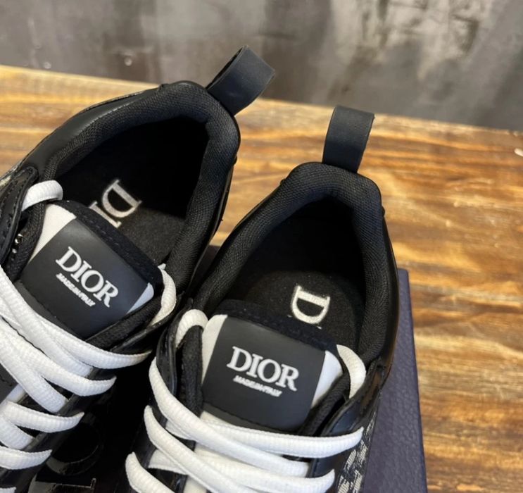 CD B23 Low Top Oblique Black/Gray
