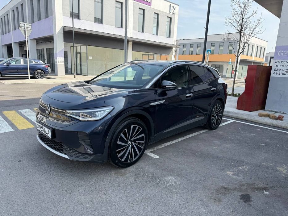 Сухой аренда электромобилей