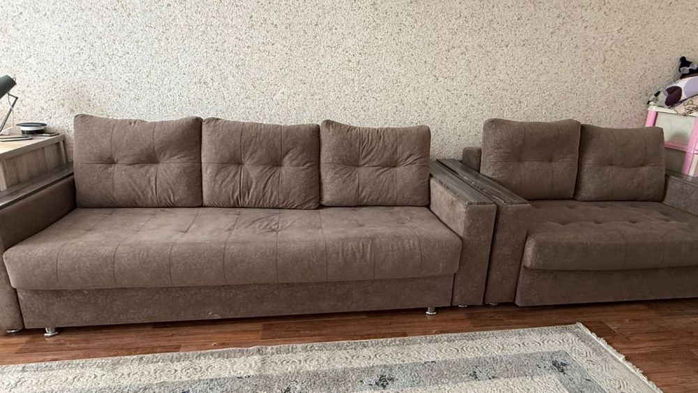 Продам диван в хорошем состоянии