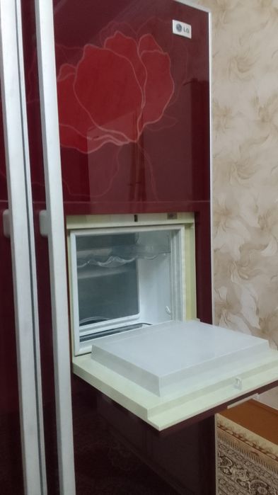 Тез арада сатлады LG.холодильнмк отлечниео