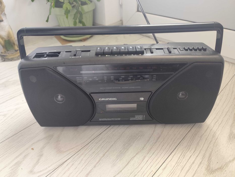 Philips, Grundig perfecta stare
