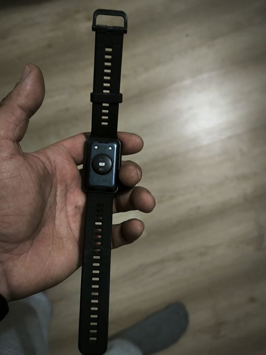 Смарт часы Хуавей ватч