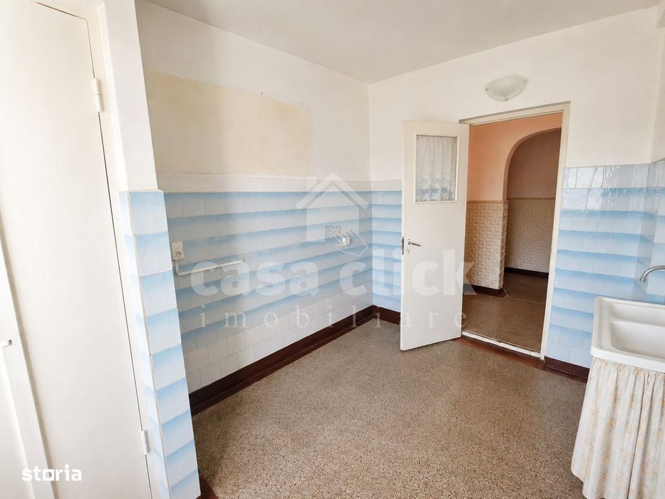 Apartament 2 camere, etaj 2, Micro 13 – 2 balcoane închise