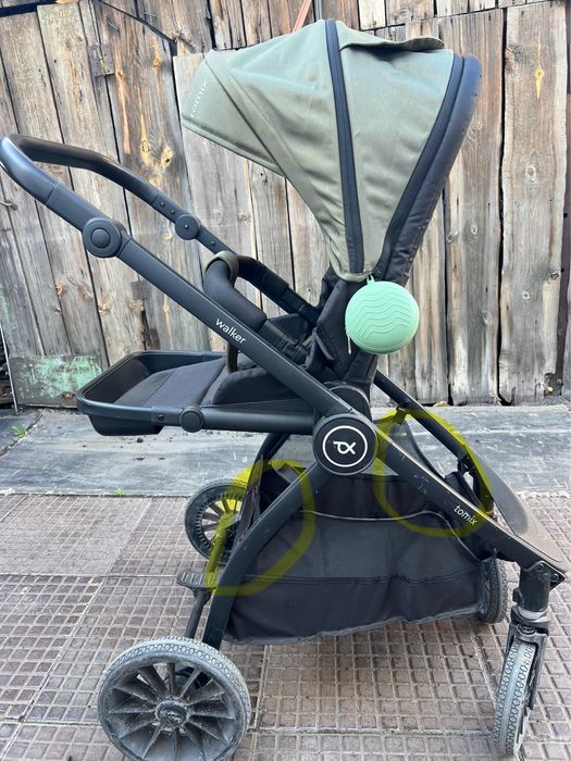 Продам коляску Walker