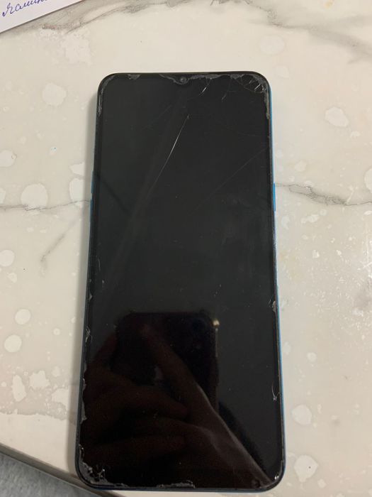 продается редми телефон