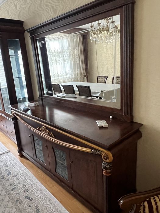 Продается сервант