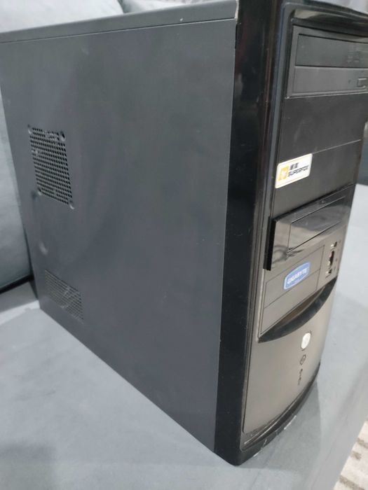 Системный блок продаю .