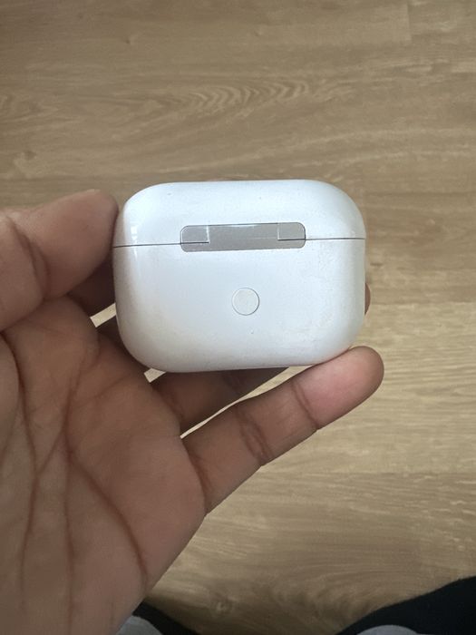 Наушники айрродс