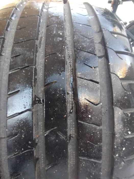 Jante 19 '' cu anvelope si senzori de presiune.