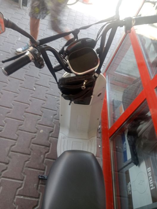 Scuter electric fara permis