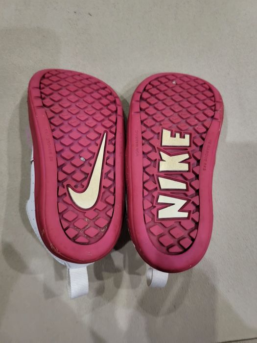 Nike Найк за дете - момиче