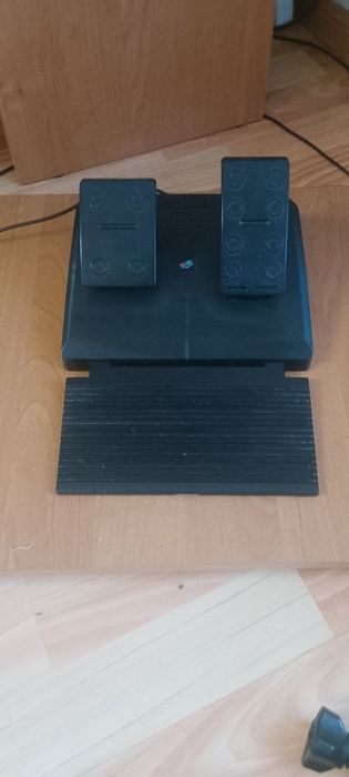 Продам игровой руль Dexp Wheelman Pro
