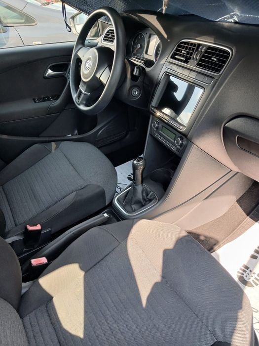 Volkswagen  Polo  12.cm  Mpi