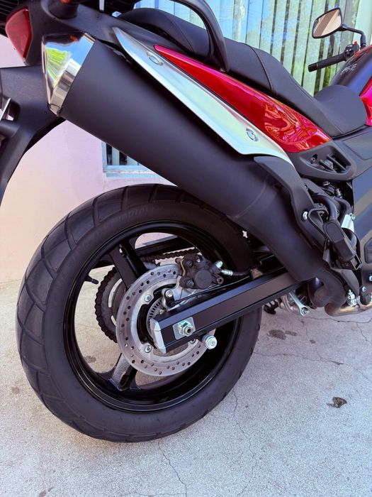 Suzuki V-Strom DL 650 // 7.500 km reali // 2015 // ABS fata si spate // Top Case // 1 singur proprietar //