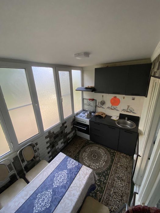 г.Фергана! ПРОДАЕТСЯ Квартира 2 комн. переделанная в 3х комн.