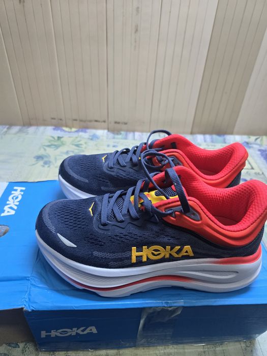 Adidasi Hoka,noi.