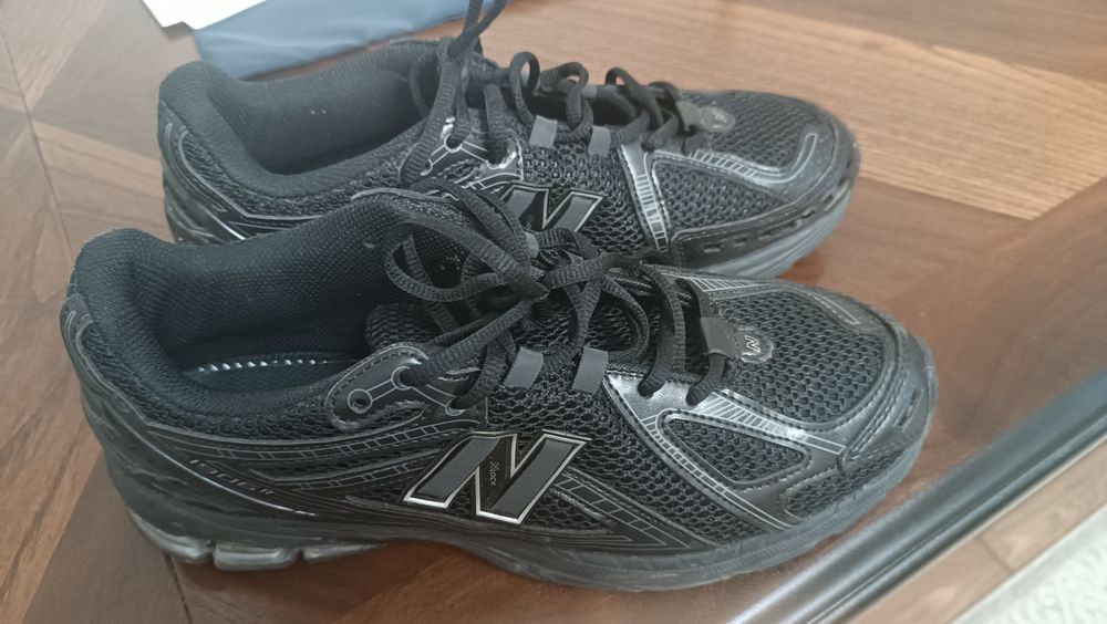 Кроссовки new balance