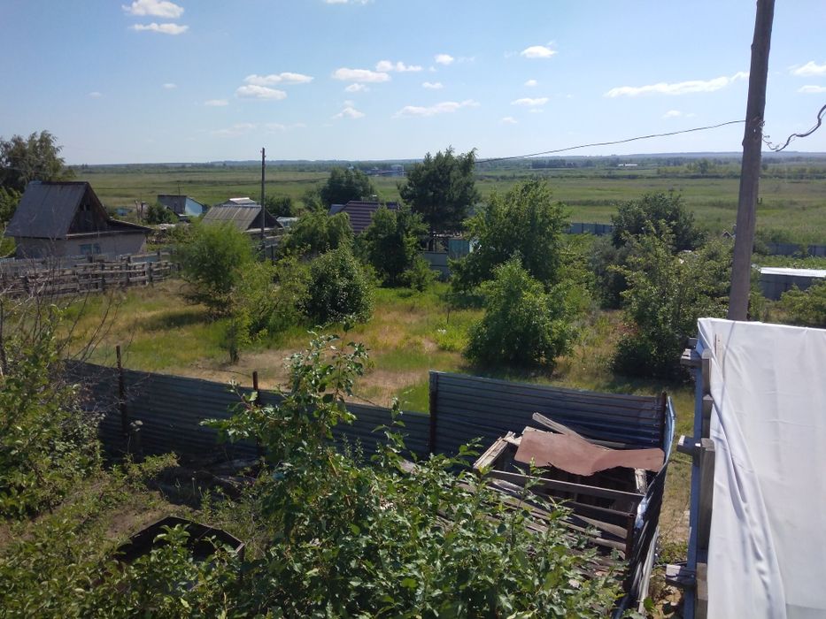 Продам дачу. В дачном массиве красный партизан