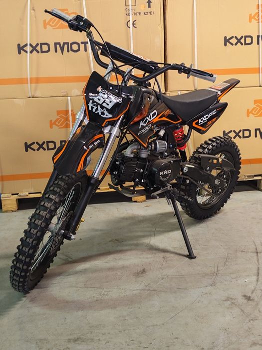 Cross Bike Dirtbike125 CC KXD manual 4 trepte roti 17”14″  nou cu garantie si livrare in toata tara