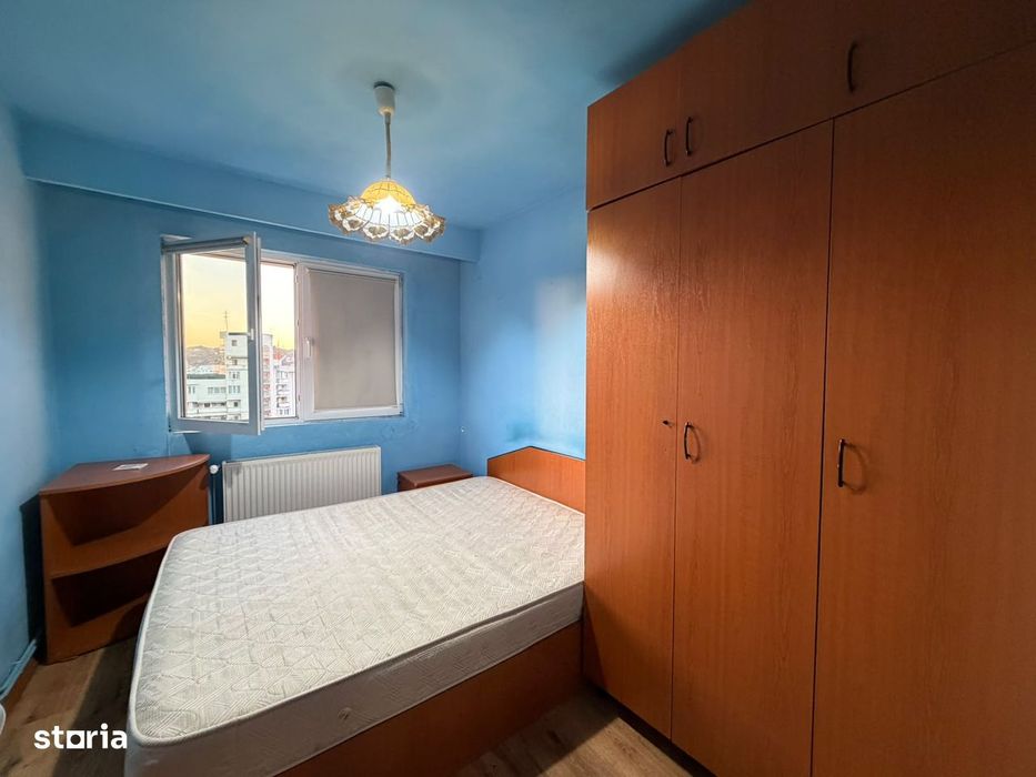 Vand apartament 4 camere Manastur
