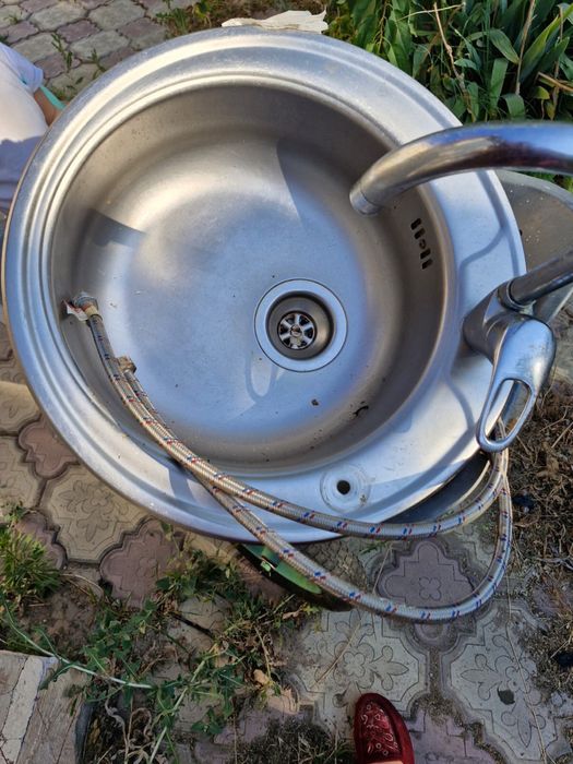 Раковина нержавейка б/у