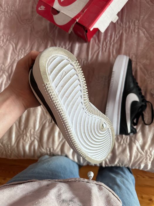 Nike кроссовки из Лондона